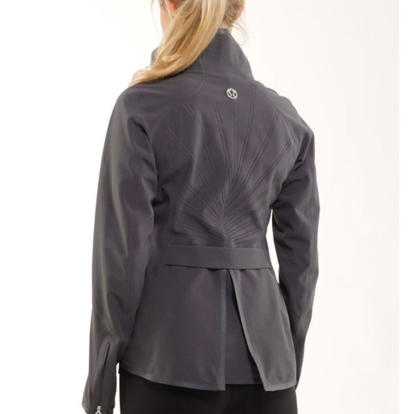 Lululemon Harmony soft shell jacket in grey size 4 - Picture 1 of 8